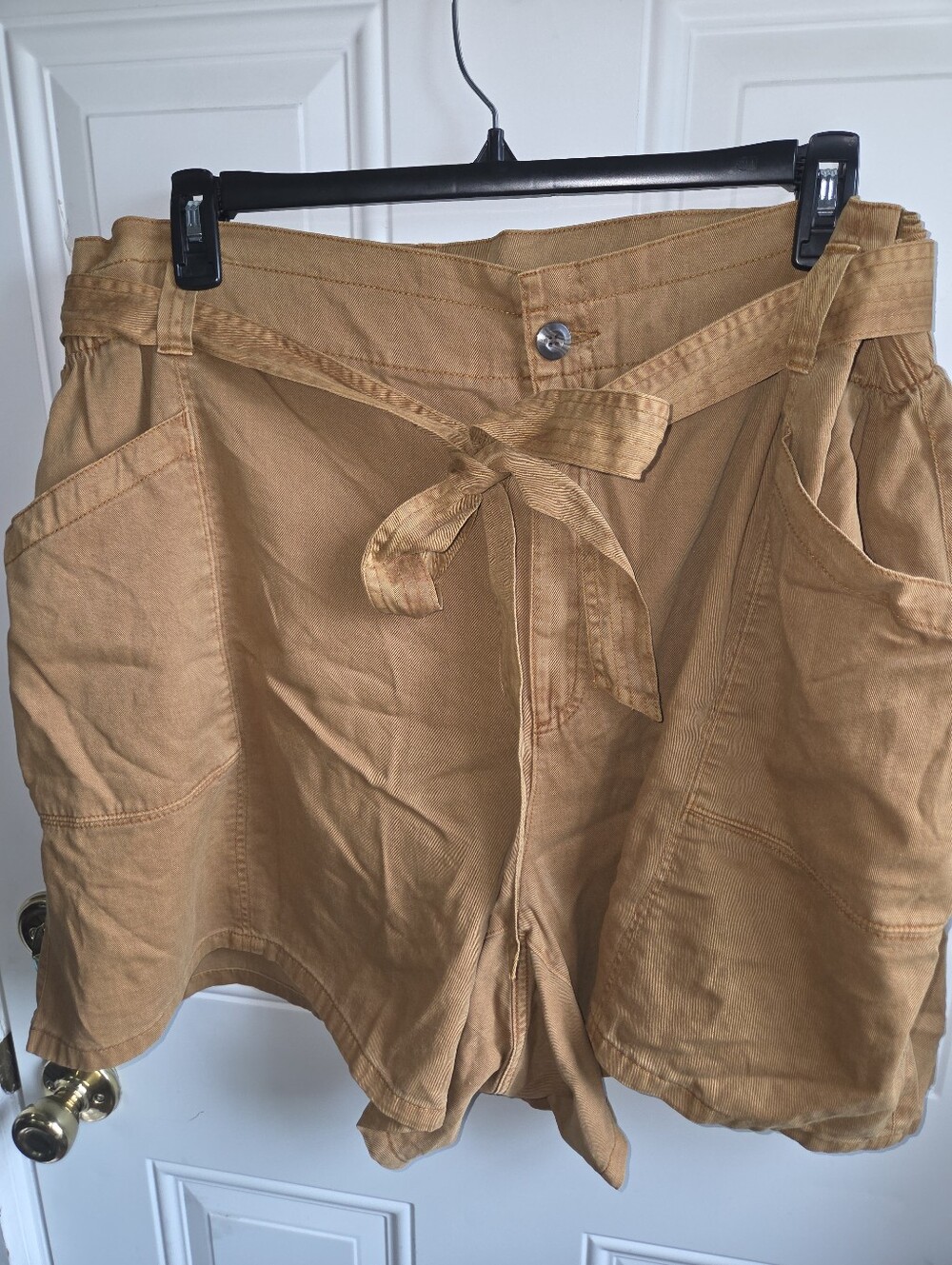 Old Navy Size 4X Brown High-Rise Paperbag Plus Size Shorts